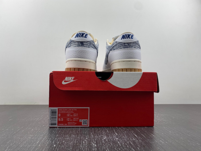 Nike Dunk Low “Washed Denim" FN6881-100