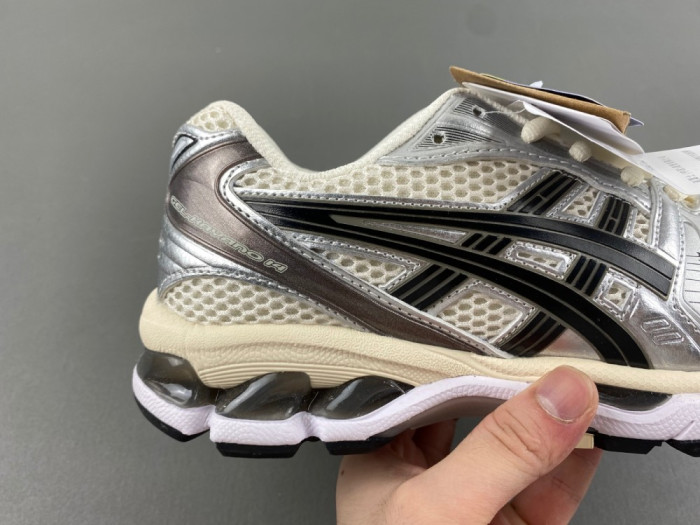 ASICS GEL-Kayano 14 Sneaker 1201A019-108