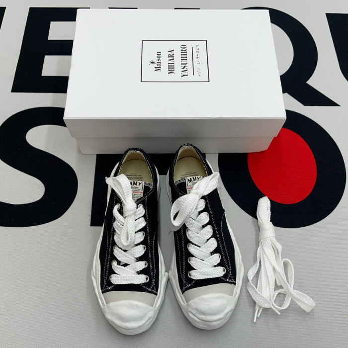 MIHARA YASUHIRO SNEAKERS