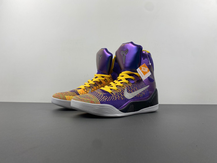 Kobe 9 Elite “Team” 630847-500
