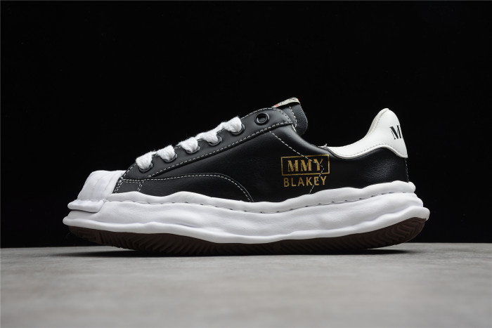 MIHARA YASUHIRO Black And White AOFW701