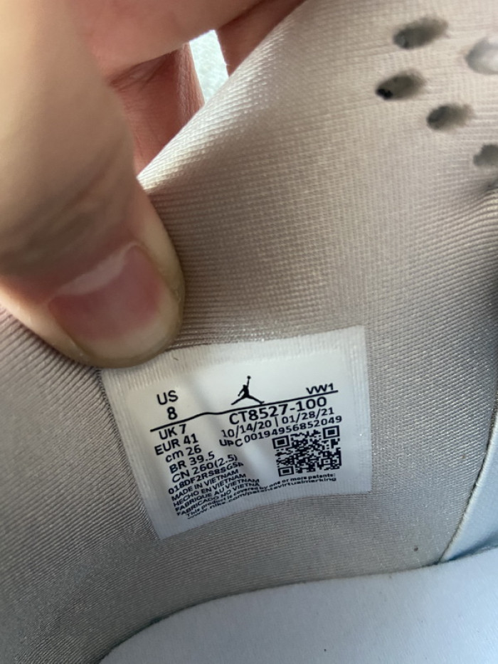 Jordan 4 Retro White Oreo (2021) CT8527-100