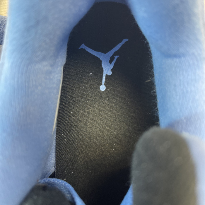 Air Jordan 4 Retro UNC PE AJ4 1032070