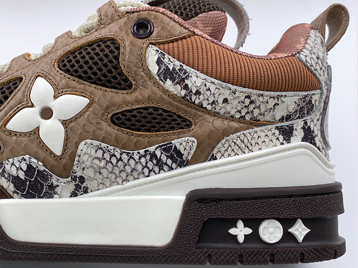 l**is V*t*n skate trainer