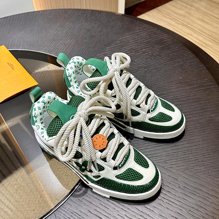 l**is V*t*n skate trainer