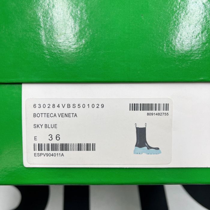 Bo*te*ga ve*ne*ta boots