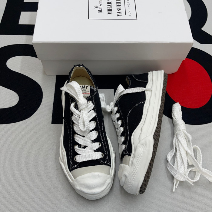 MIHARA YASUHIRO SNEAKERS