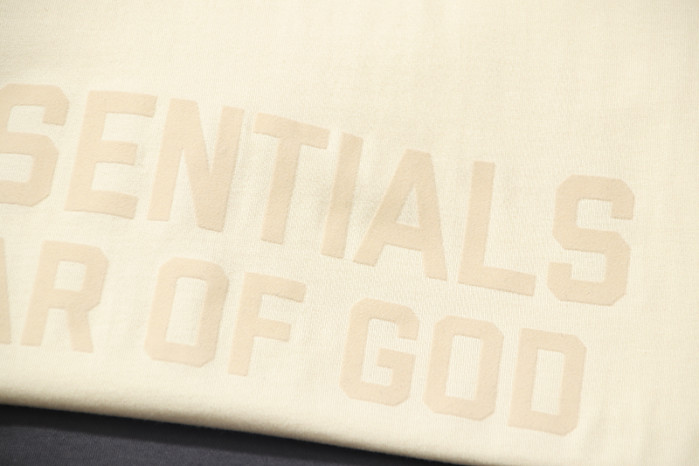 FEAR OF GOD ESSENTIALS T-SHIRTS