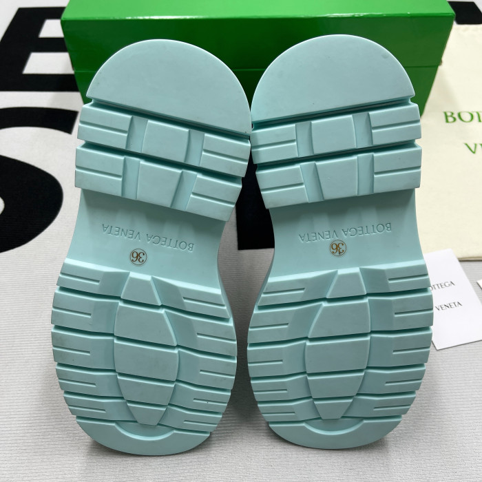 Bo*te*ga ve*ne*ta boots