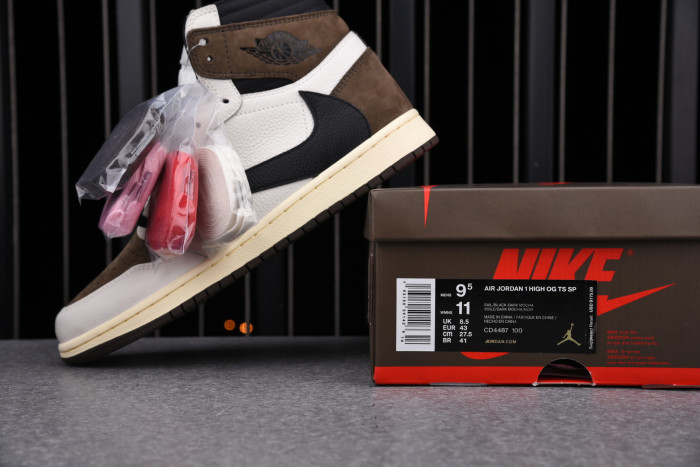 TRAVIS SCOTT X AIR JORDAN 1 RETRO HIGH REVERSE