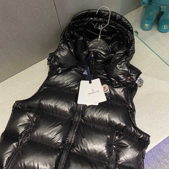 Mcl Lacet Hooded Down Waistcoat