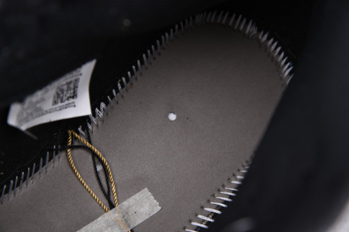 Jordan 1 Retro High Black Metallic Gold (2020) 555088-032