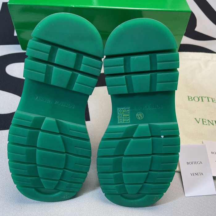 Bo*te*ga ve*ne*ta boots