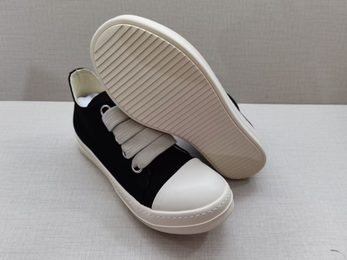 RICK OWEN.S SNEAKER