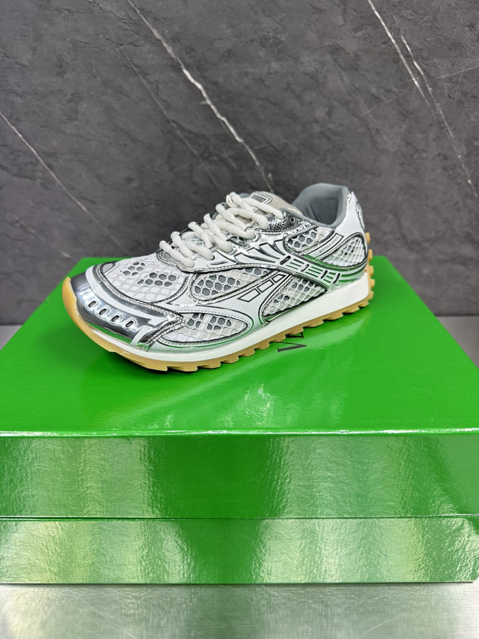 Bo*te*ga ve*ne*ta orbit sneaker