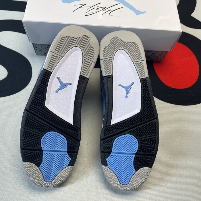 Air Jordan 4 Retro UNC PE AJ4 1032070