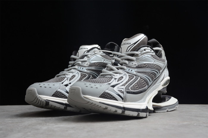 Ba*len*cia*ga x-pander