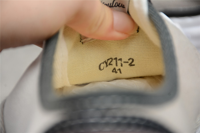 MIHARA YASUHIRO Black WHITE AO2FW707