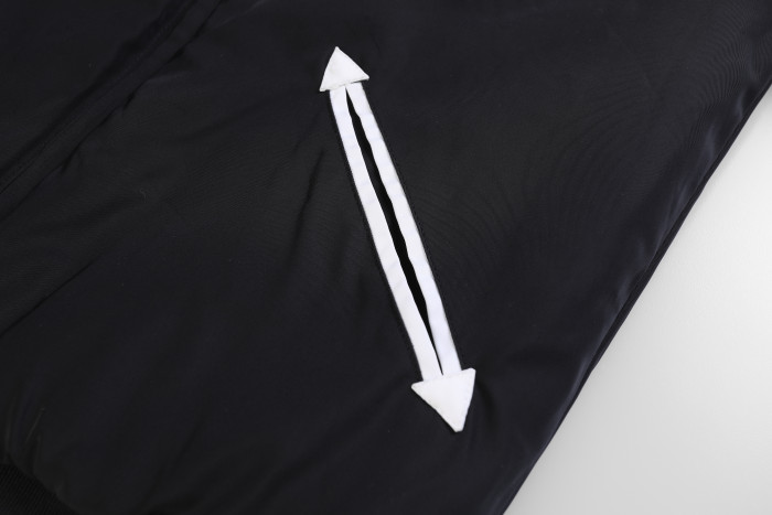 BP547 BAPE JACKET IUU357420B