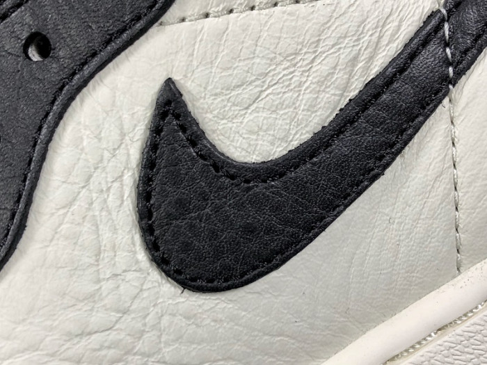 Jordan 1 Retro High "Not for Resale" Varsity Maize 861428-107