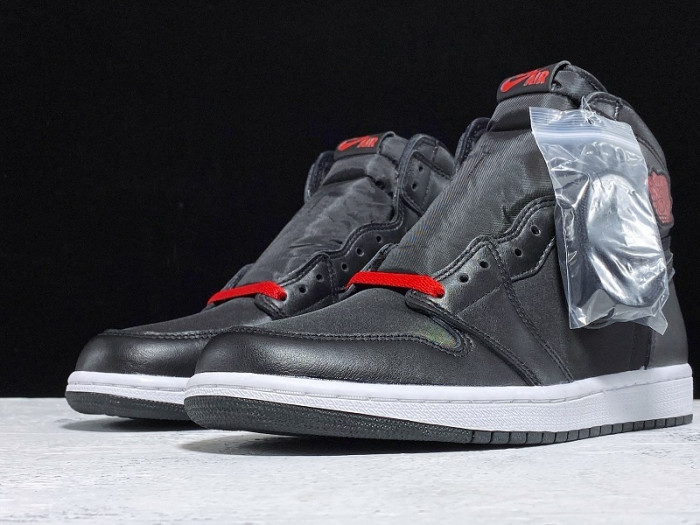 Jordan 1 Retro High Black Satin Gym Red 555088-060