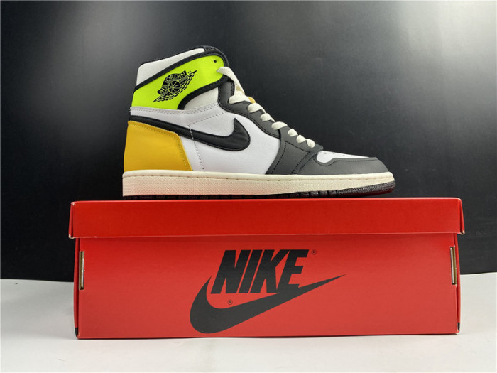 AIR JORDAN 1 HIGH OG “VOLT GOLD 555088-118