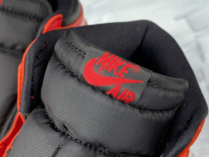 Jordan 1 Retro High 85 Varsity Red BQ4422-600