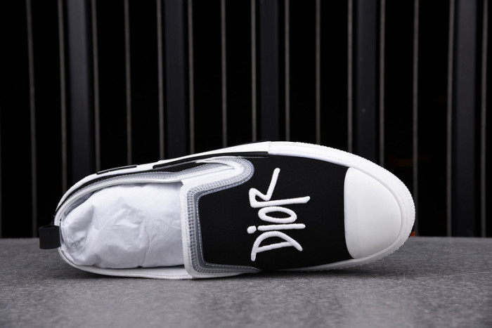 DR B23 LOW-TOP SNEAKERS 0119