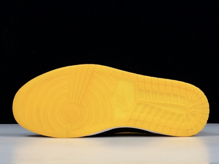 Jordan 1 Retro Mid New Love (2017) 554724-035