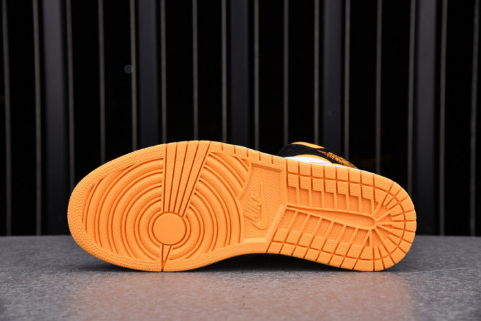 Jordan 1 Mid Laser Orange Black (W) CV5276-107