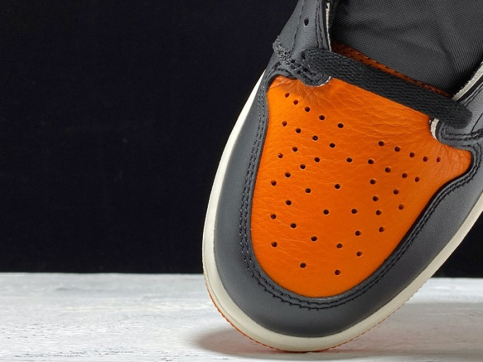 Jordan 1 Retro Shattered Backboard 555088-005