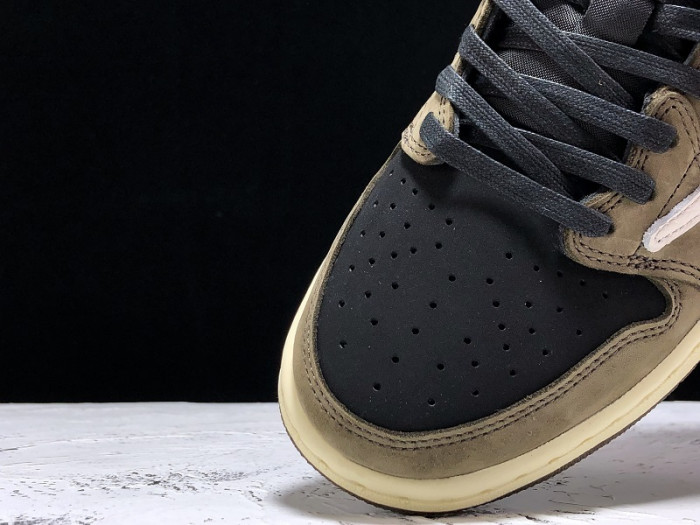 Jordan 1 Retro Low OG SP Travis Scott CQ4277-001