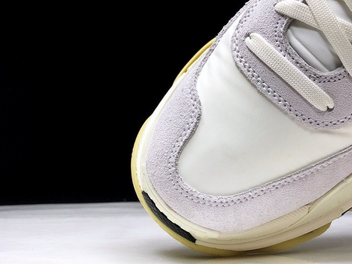 BALENGA TRIPLE S WHITE SUEDE (W) 500597 W0971 9000