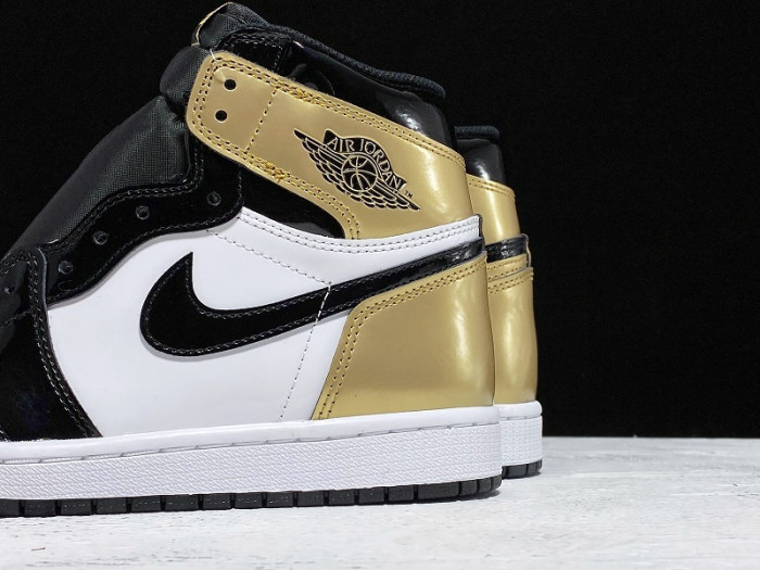 Jordan 1 Retro High NRG Patent Gold Toe 861428-007