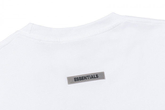 FEAR OF GOD ESSENTIALS T-SHIRTS