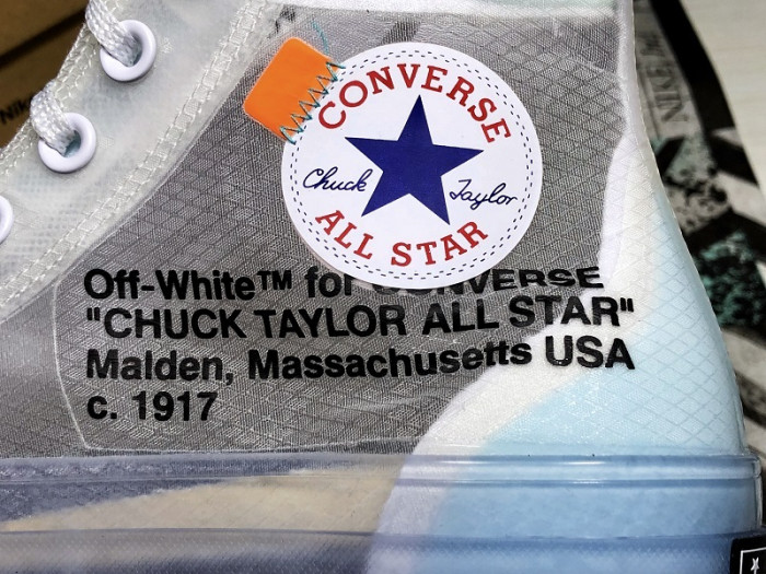Converse Chuck Taylor All-Star Vulcanized Hi Off-White 162204C
