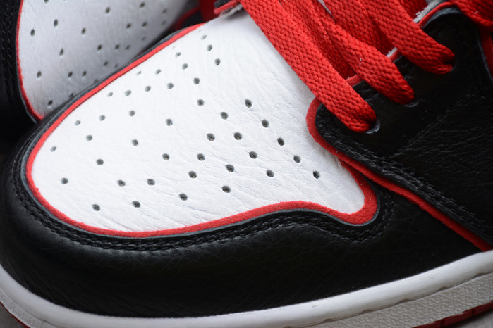 Jordan 1 Retro High Bloodline 555088-062
