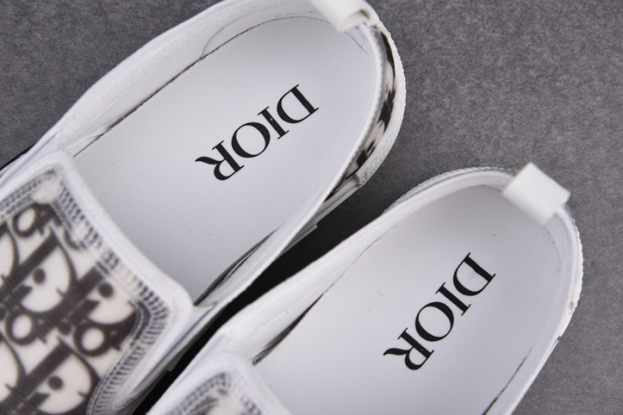 DR B23 LOW-TOP SNEAKERS 0120