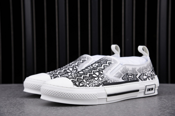 DR B23 LOW-TOP SNEAKERS 0121