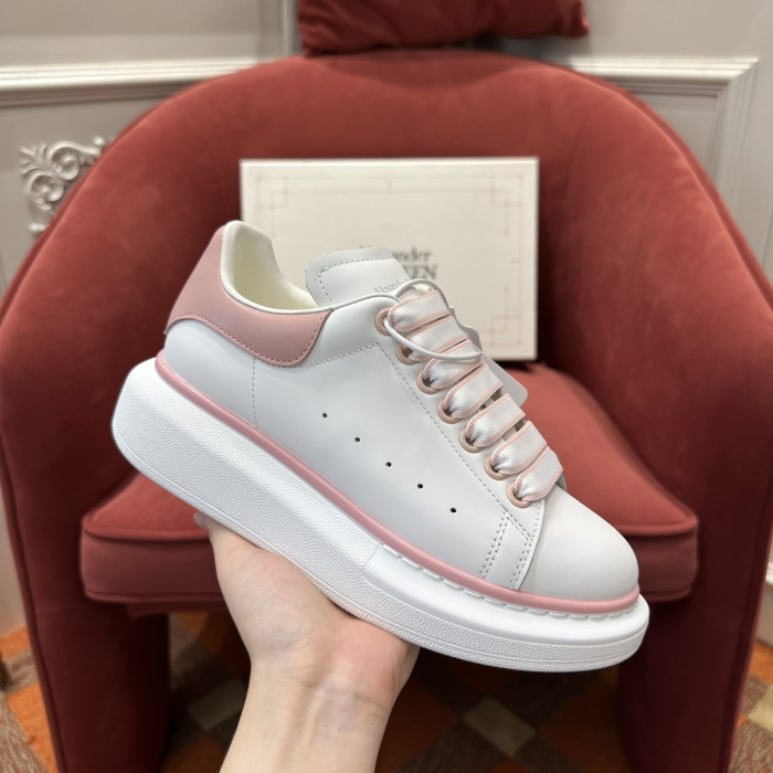 Alexander McQueen Sneaker
