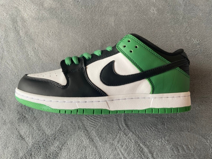 Nike SB Dunk Low Classic Green BQ6817-302