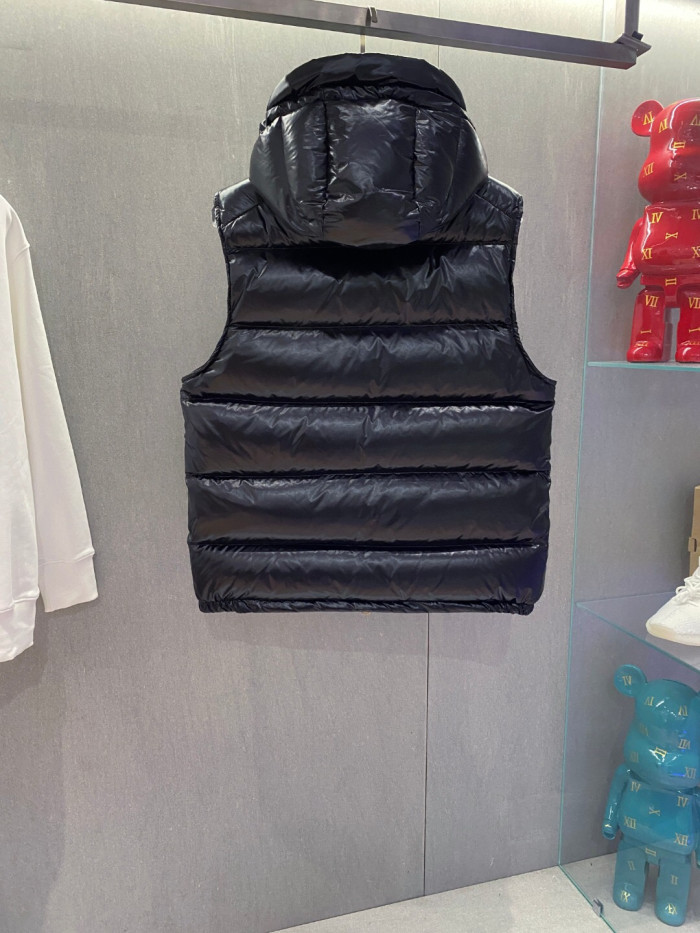 Mcl Lacet Hooded Down Waistcoat