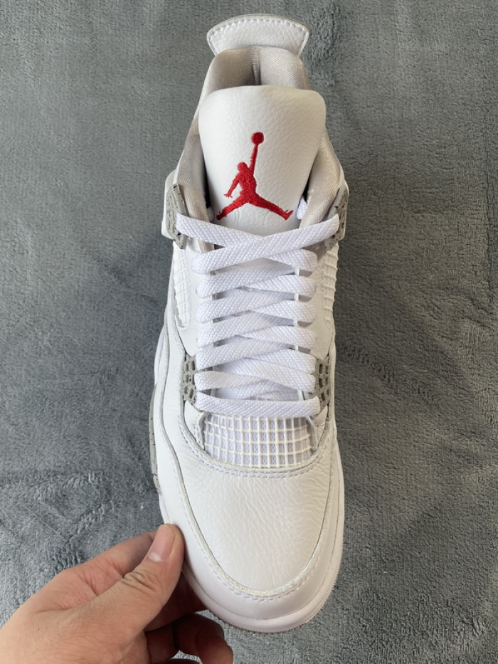 Jordan 4 Retro White Oreo (2021) CT8527-100