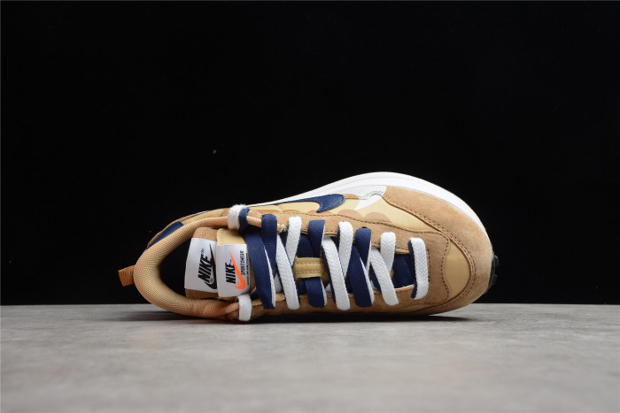 Nike Vaporwaffle sacai Sesame Blue Void DD1875-200