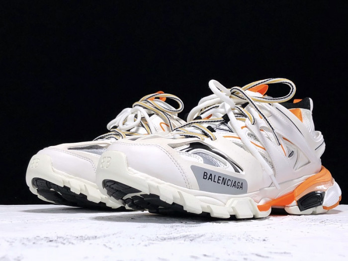 BALENGA TRACK LED Trainers 3.0  WHITE ORANGE W06G0 2001 ORANGE/WHITE
