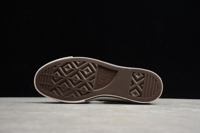 GC * CONVERSE SNEAKER