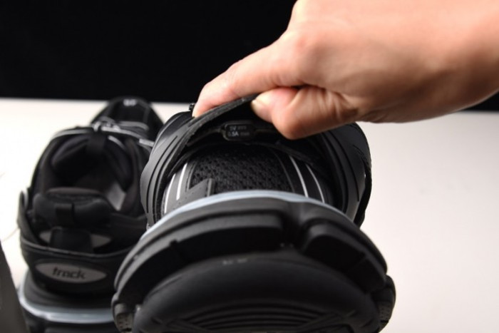 Ba*len*cia*ga track led black 555032-w1gb7-1000