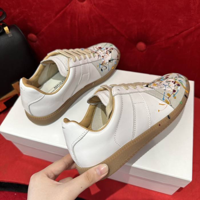 ma*s*n Ma*i*la calfskin sneakers