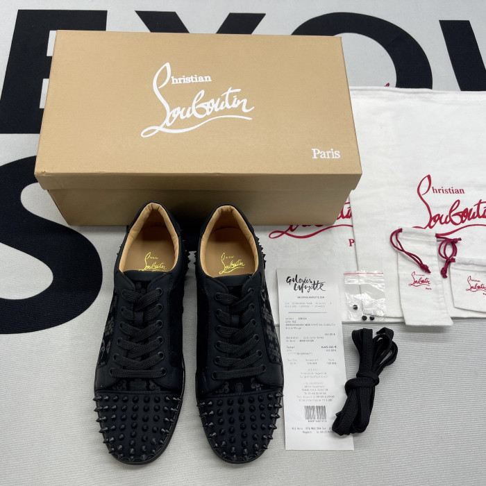 CHRISTIAN LOUBOUTIN SNEAKERS