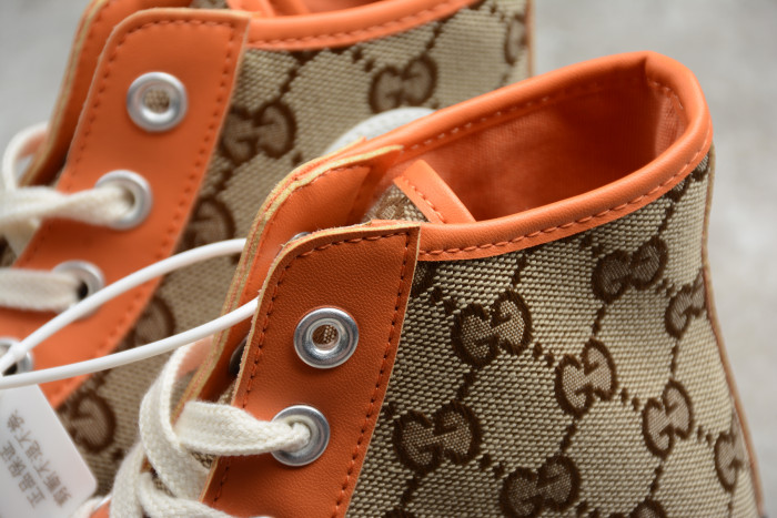 GC * CONVERSE SNEAKER